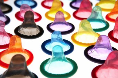 safer sex with condoms